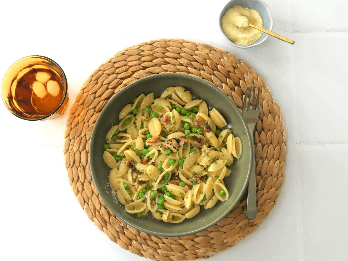 Recipe: Pasta with Bacon Garlic Butter, Peas, and Parmesan